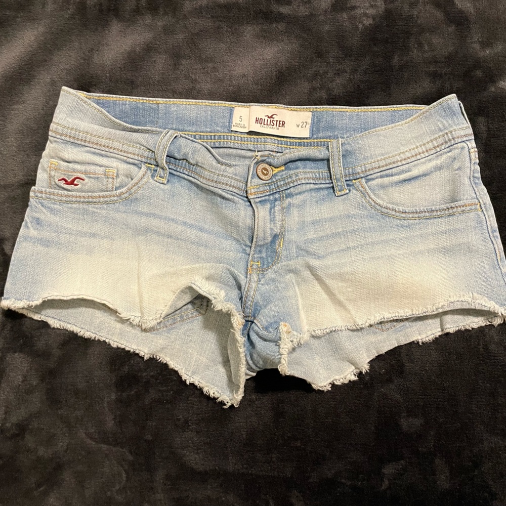 Size 27, Hollister Jean shorts